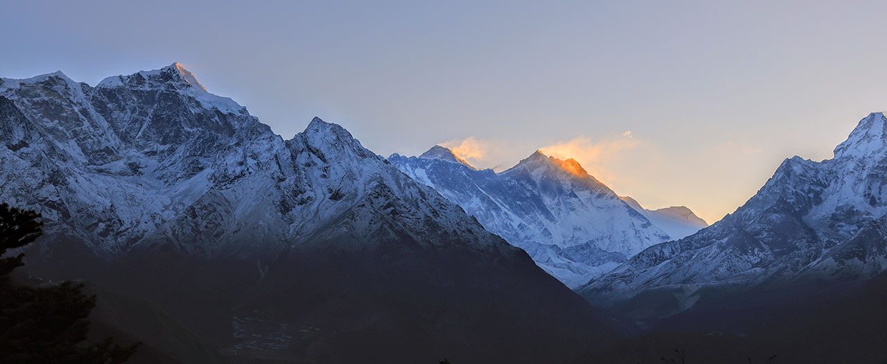 sunrise view of mount ama dablam