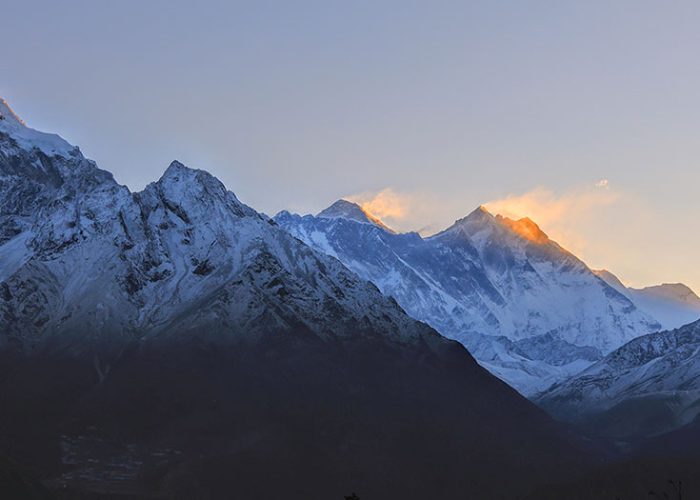 sunrise view of mount ama dablam